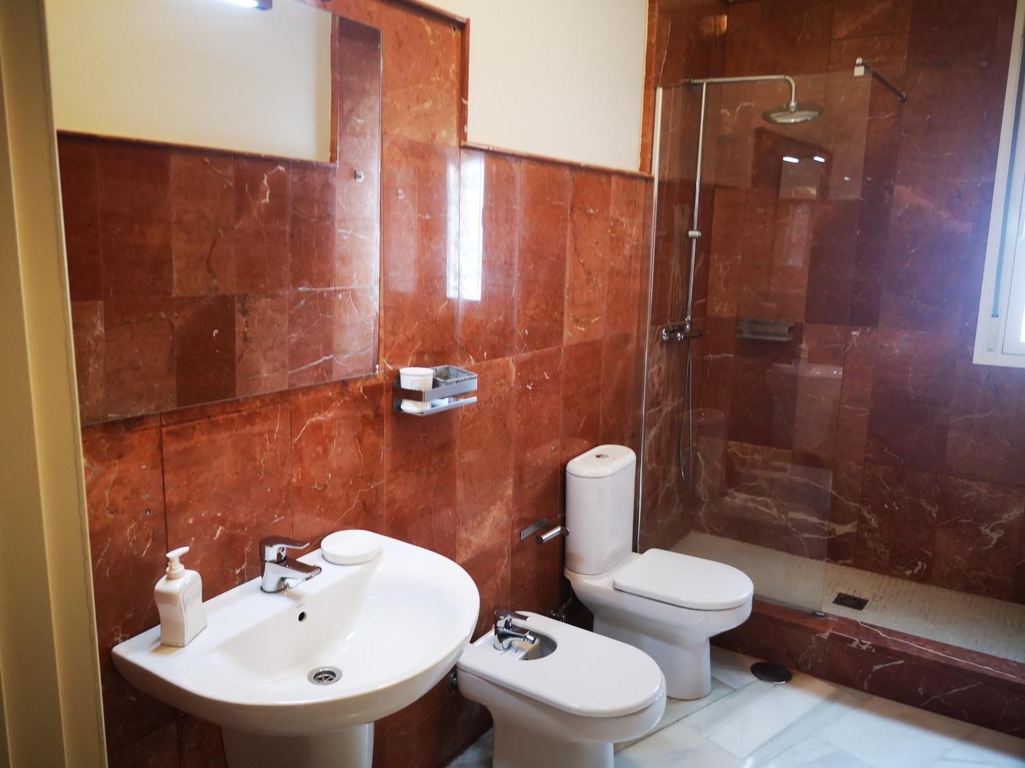 Charming Bright Apartment With Balconies On Cuesta Del Rosario セビリア エクステリア 写真